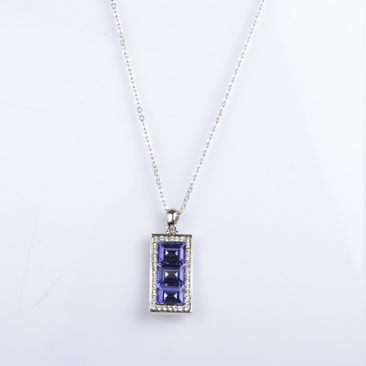 Cyrstal Necklace