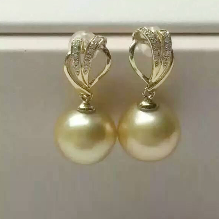 Pearl Earrings