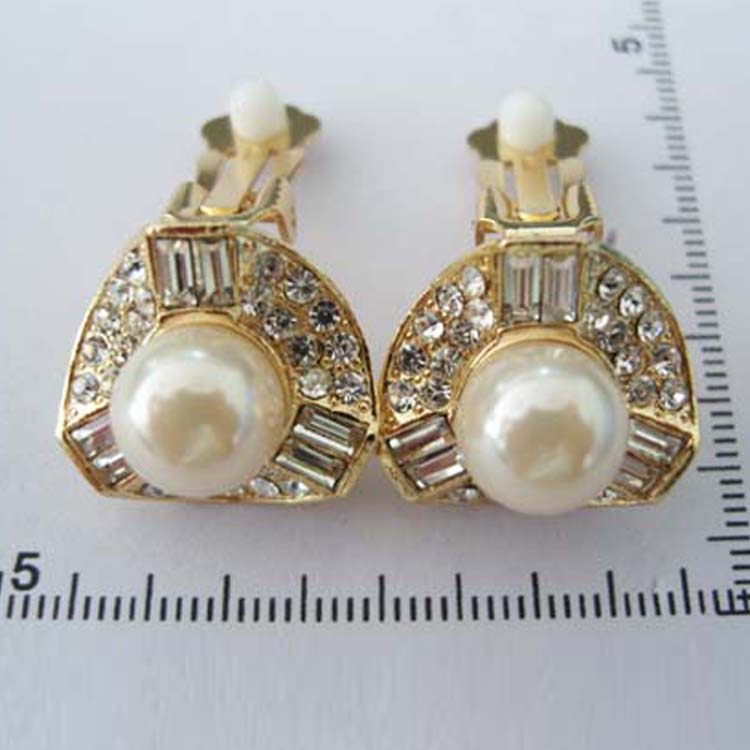 Pearl Earrings