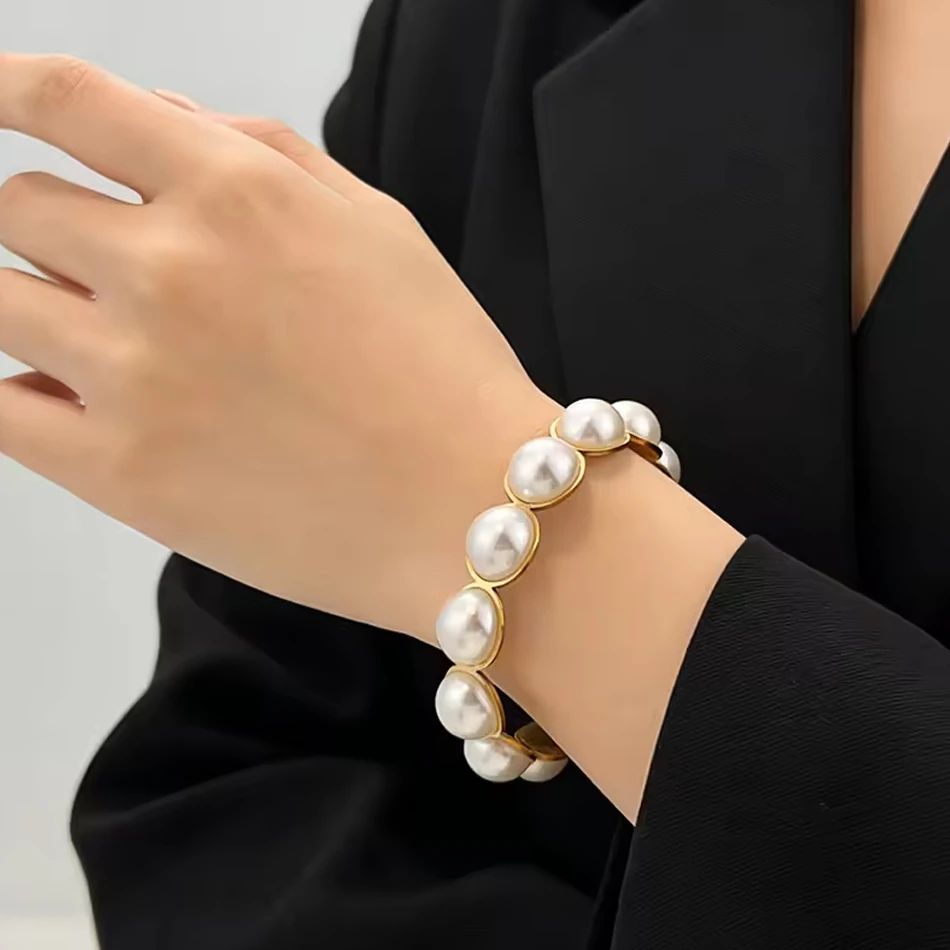 Fashionable Stainless Steel Bracelet Titanium Steel and Pearl Elegant and Non-fading High-end Bracel